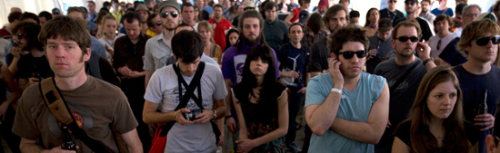 sxsw-bored-crowd.jpg